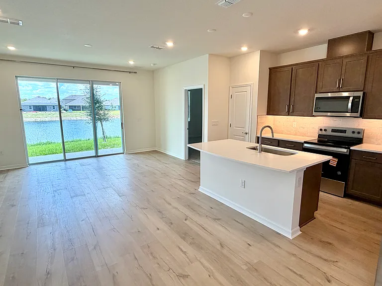 7519 Sea Oak Ct — Photo 5