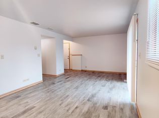 1404 W Suydam Rd #11312987, Sandwich, IL 60548