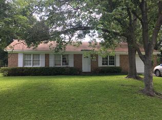 4561 Middlesex Rd, Wilmington, NC 28405