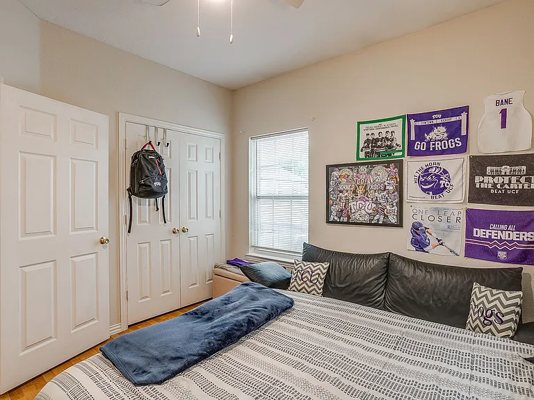 3200 Lubbock Ave — Photo 10