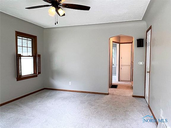 5th image of 3802 Frampton Dr