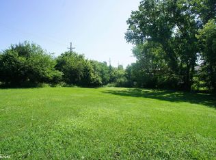 Wall St, Webster City, IA 50595