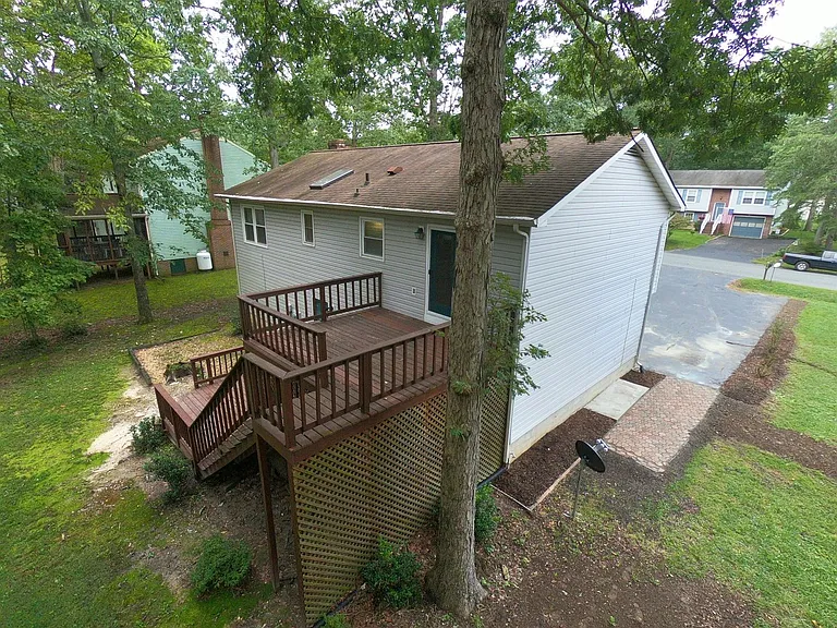 5405 Lee White Ln — Photo 46