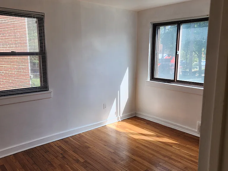 1243 Alabama Ave SE — Photo 8