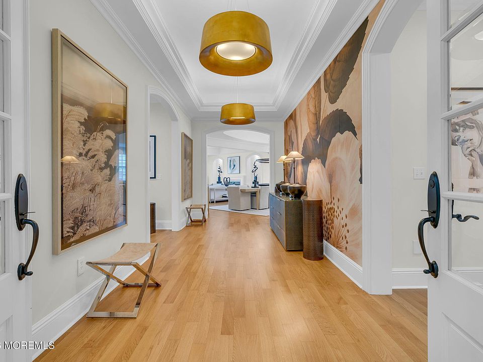 1st image of 1432 Oval Road