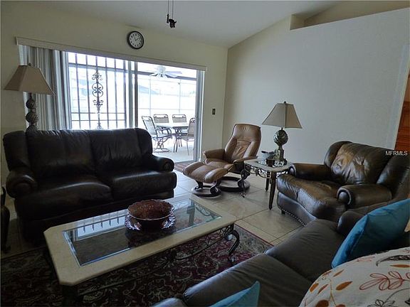 2nd image of 1519 Lavilla St