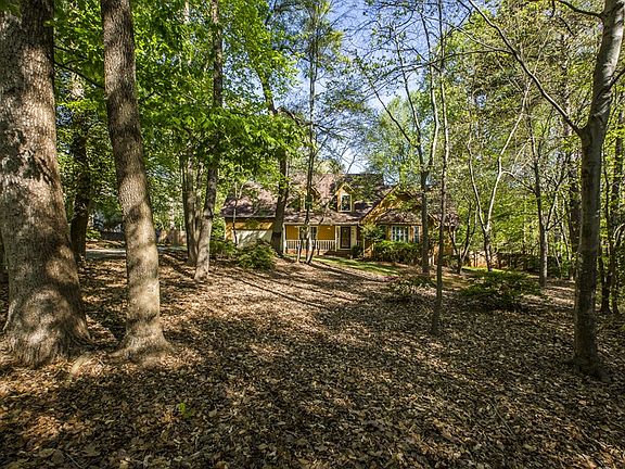 2nd image of 5018 Marci Ln