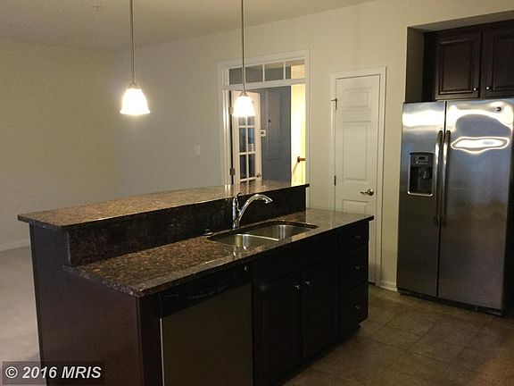 4th image of 15177 Leicestershire St #45