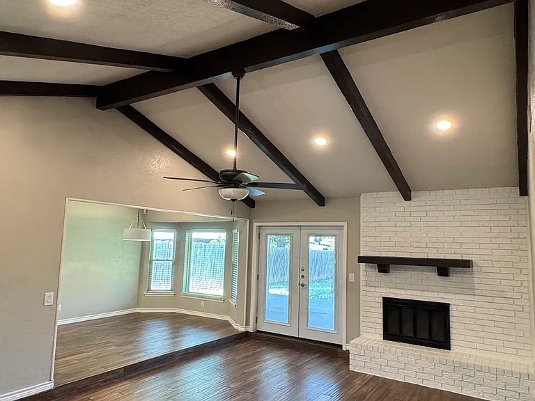 4605 Misty Valley E — Photo 2