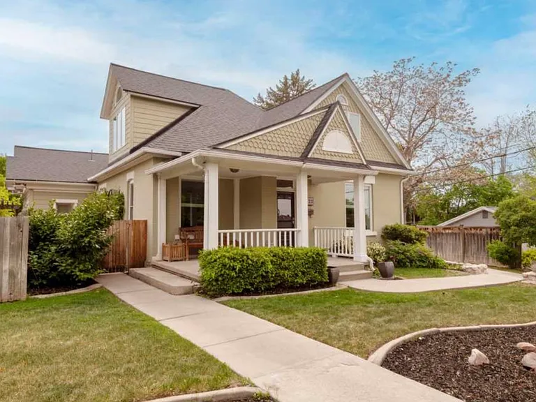 1122 E Westminster Ave — Photo 28