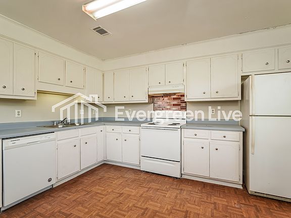 4th image of 3465 Linderwood Dr
