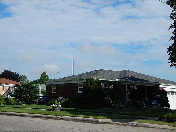 3rd image of 27221 Palomino Dr