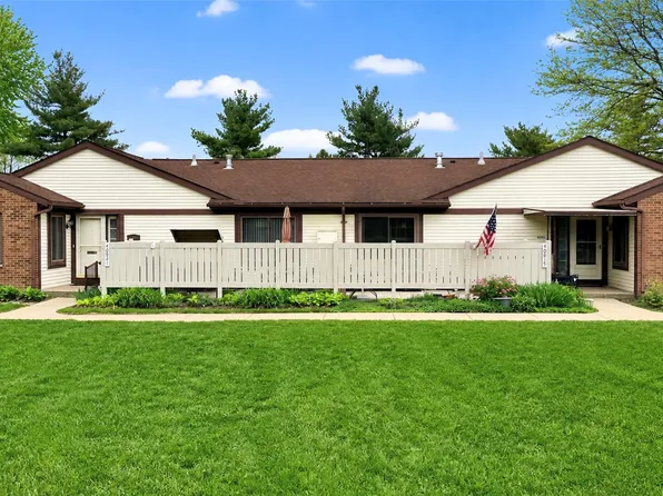 40815 Newport Dr, Plymouth, MI 48170
