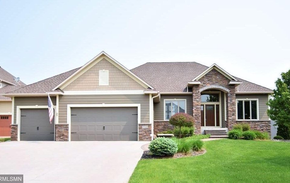 1st image of 3141 119th Ct NE