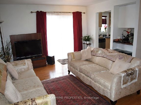 5th image of 14 Forest Valley Rd