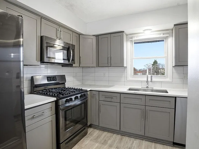 4628 Johnson St NE #4628 — Photo 7