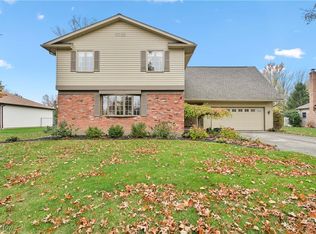 27017 Sentry Ln, Westlake, OH 44145