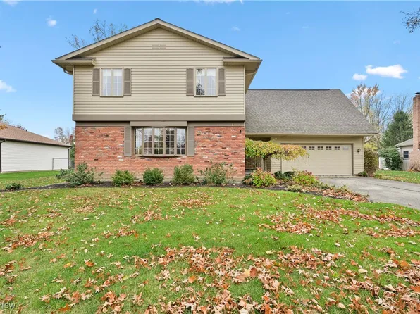 27017 Sentry Ln, Westlake, OH 44145