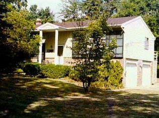 1224 Smith Rd, Temperance, MI 48182