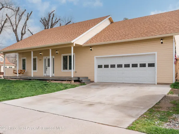159 W 2nd St, Parachute, CO 81635