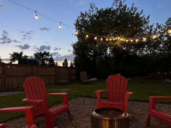 234 SW 137th St, Burien, WA 98166
