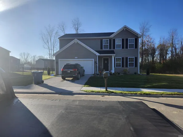 404 E Market St, North Liberty, IN 46554