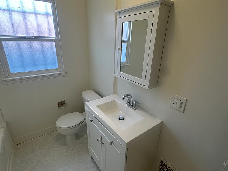 130 1/2 N Orlando Ave #130-1/2 — Photo 9