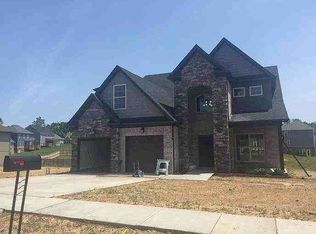 1967 Covington Pt, Lexington, KY 40509