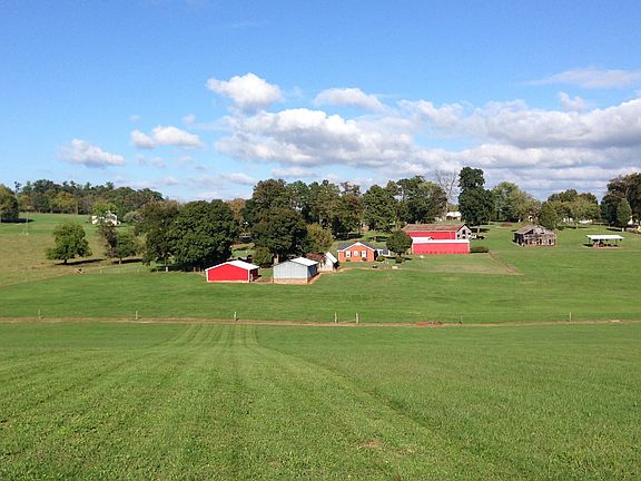 4th image of 5616 Evergreen Farms Ln