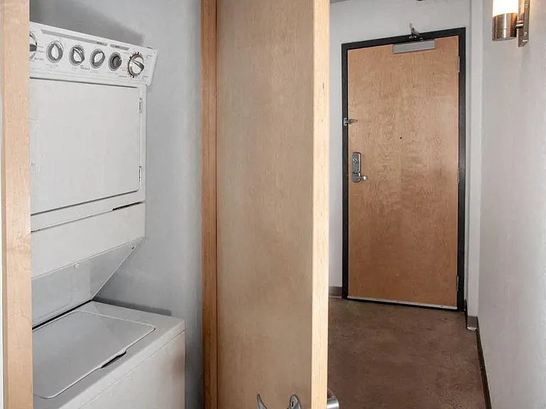 Gurley Lofts — Photo 41