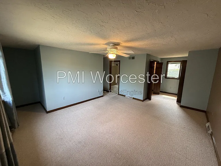 16 Seneca St — Photo 23