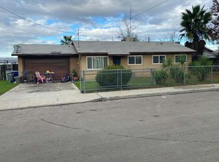1227 E Samson Ave, Fresno, CA 93706