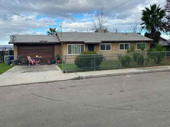 1227 E Samson Ave, Fresno, CA 93706