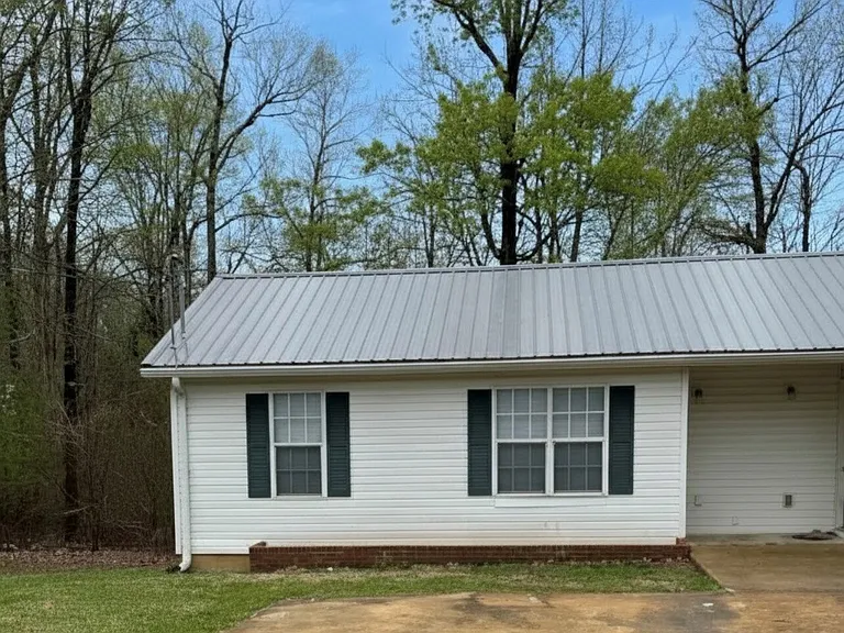 1071A Woodland Dr — Photo 1