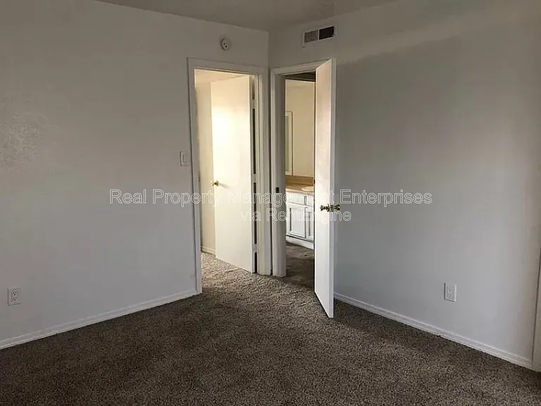 1705 Beaumont Dr — Photo 16
