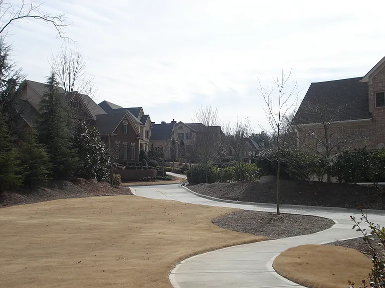 950 Glengate Pl — Photo 3