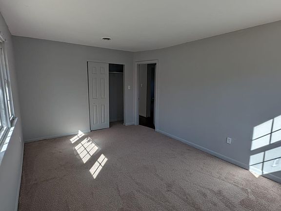 4th image of 18929 Fuller Heights Rd