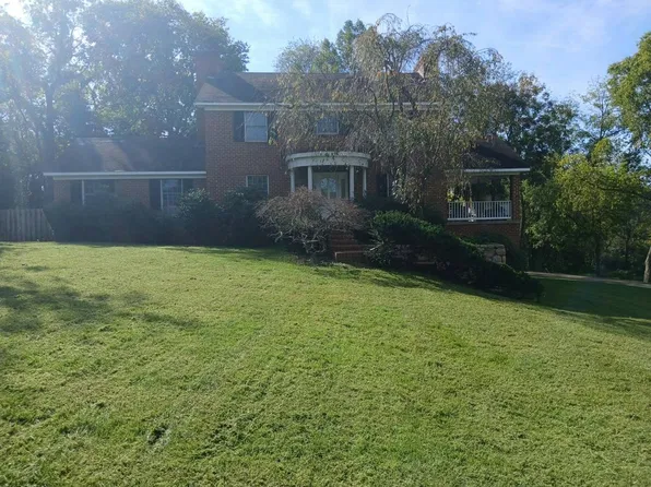 112 Maddox Dr, Orange, VA 22960