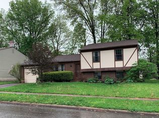 3911 Orange Blossom Ln, Columbus, OH 43230