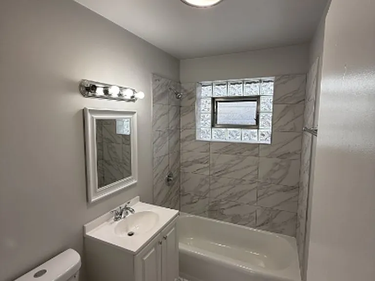 2840 South Harlem Avenue — Photo 4