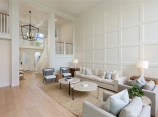 35 Rue Fontainbleau, Newport Beach, CA 92660