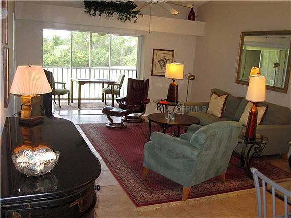 3rd image of 9621 Castle Point Dr Unit 1023