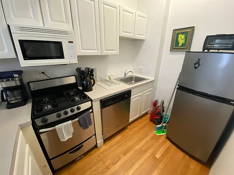 670 Tremont St #6 — Photo 7