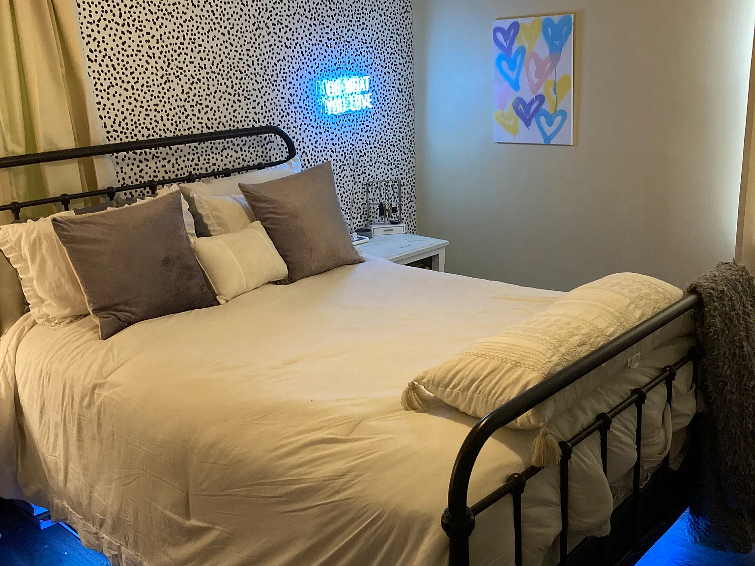 2 bed, 1300 sqft, $2,900 — Photo 3