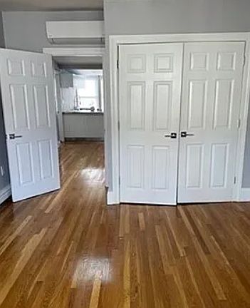 3rd image of 806 Tremont St #6B