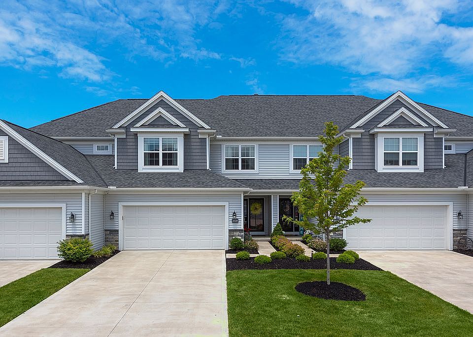1st image of 33228 Belladon Ct