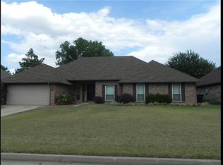 14100 Osage Dr, Edmond, OK 73013