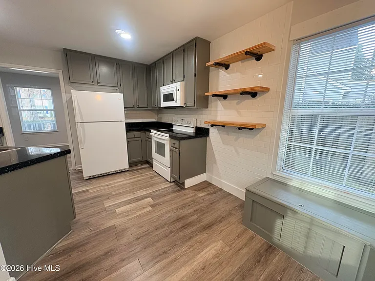 5408 Ibis Ct — Photo 12