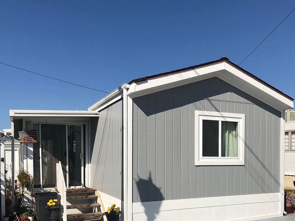 1st image of 23 Kimberly Dr Space 23