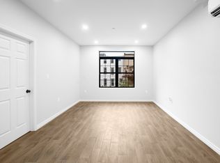 46 Melrose St #3R, Brooklyn, NY 11206